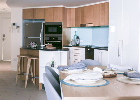 Rumba Beach Resort - Tourism Brisbane 2