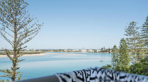 Rumba Beach Resort - Tourism Brisbane 4