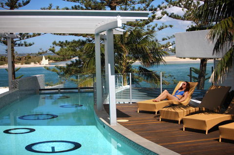 Rumba Beach Resort - Tourism Brisbane 0