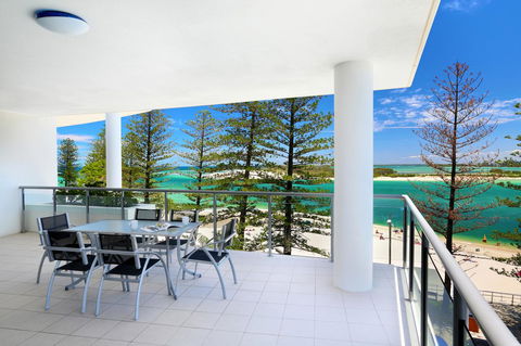 Rumba Beach Resort - Tourism Brisbane 18