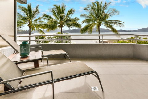 Frangipani 104 - Hamilton Island - Tourism Brisbane 9