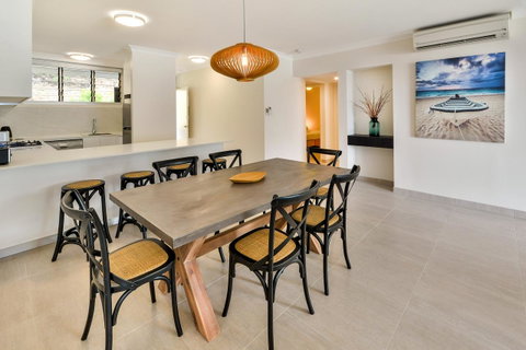 Frangipani 104 - Hamilton Island - Tourism Brisbane 6