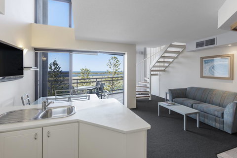 Ramada Resort By Wyndham Golden Beach - Tourism Brisbane 9