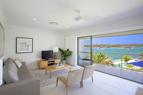 Noosa Shores Resort - Brisbane Tourism 0