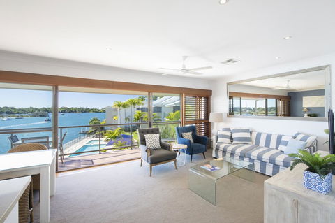 Noosa Shores Resort - Brisbane Tourism 15