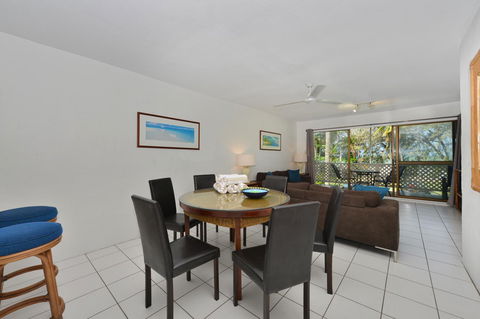Seascape Holidays At Beachfront Terraces - Tourism Brisbane 9