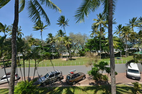 Seascape Holidays At Beachfront Terraces - Tourism Brisbane 28
