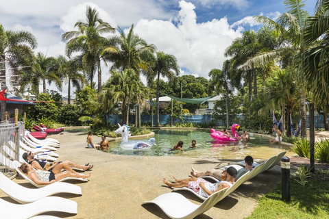 Summer House Cairns - Tourism Brisbane 1