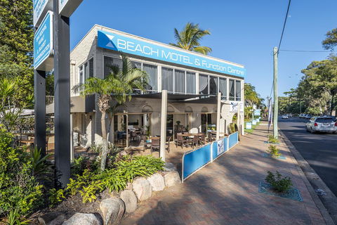 The Beach Motel Hervey Bay - Tourism Brisbane 3