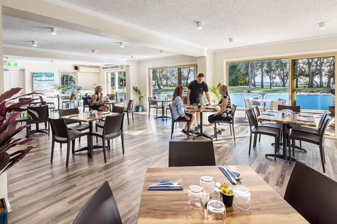 The Beach Motel Hervey Bay - Tourism Brisbane 8