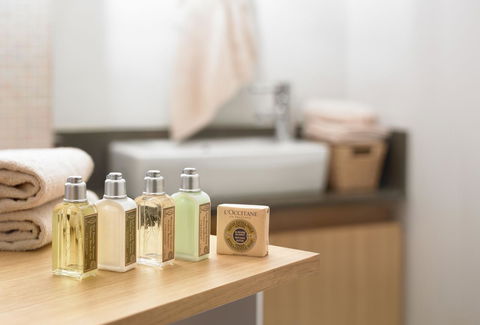 Heart Hotel And Gallery Whitsundays - Tourism Brisbane 11