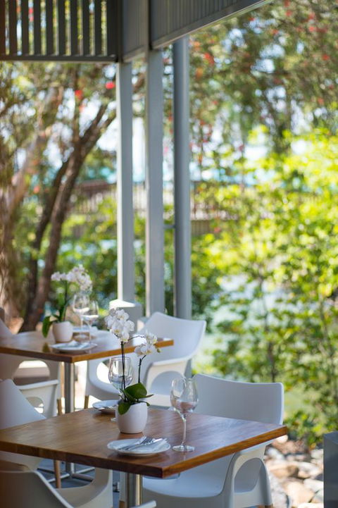 Heart Hotel And Gallery Whitsundays - Tourism Brisbane 19