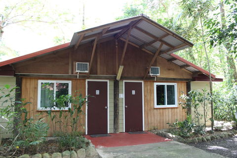 PK\'s Jungle Village - Tourism Brisbane 7
