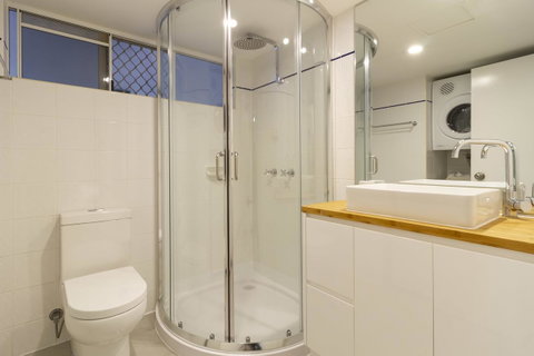 The White House Port Douglas - Tourism Brisbane 4