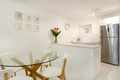 The White House Port Douglas - Tourism Brisbane 12