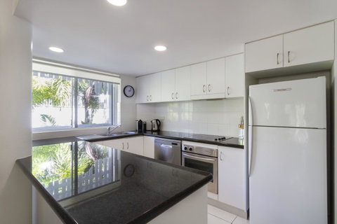 The White House Port Douglas - Tourism Brisbane 38