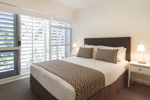 The White House Port Douglas - Tourism Brisbane 6