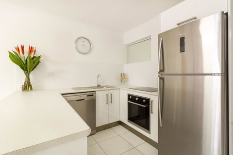 The White House Port Douglas - Tourism Brisbane 11