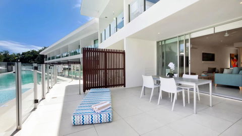 Pool Resort Port Douglas - Brisbane Tourism 10