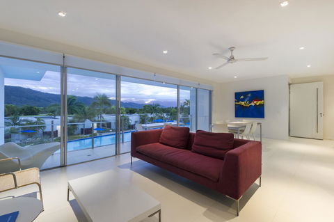 Pool Resort Port Douglas - Brisbane Tourism 17