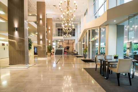 Pacific Hotel Cairns - Tourism Brisbane 8