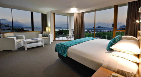 Pacific Hotel Cairns - Tourism Brisbane 2