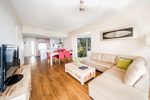 Whitsunday Reflections - Tourism Brisbane 15