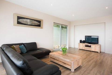 Whitsunday Reflections - Tourism Brisbane 9