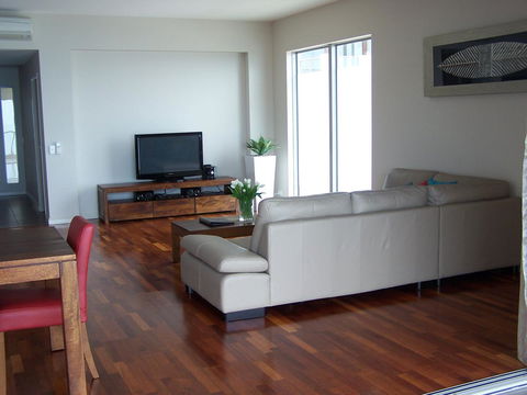 Whitsunday Reflections - Tourism Brisbane 29