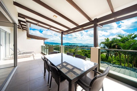 Whitsunday Reflections - Tourism Brisbane 21