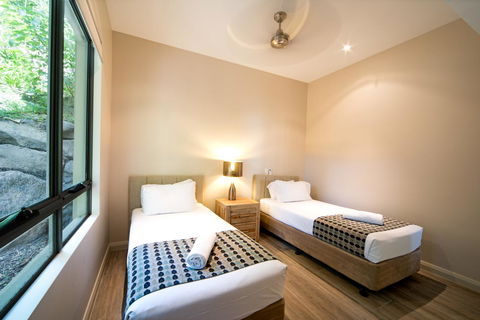 Whitsunday Reflections - Tourism Brisbane 5