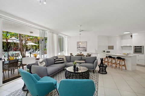 Noosa Tropicana - Tourism Brisbane 22
