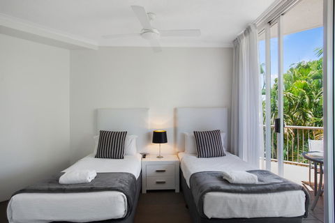 Noosa Tropicana - Tourism Brisbane 32