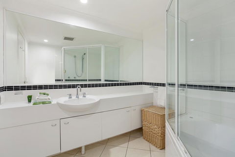 Noosa Tropicana - Tourism Brisbane 31