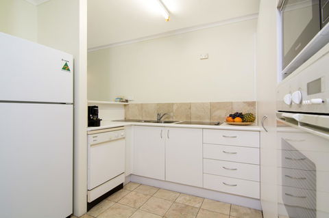 The Port Douglas Queenslander - Tourism Brisbane 1