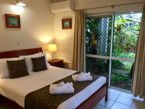 The Port Douglas Queenslander - Tourism Brisbane 3