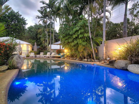 The Port Douglas Queenslander - Tourism Brisbane 24