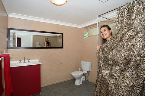 Backpackers In Paradise 18-35 Hostel - Tourism Brisbane 7