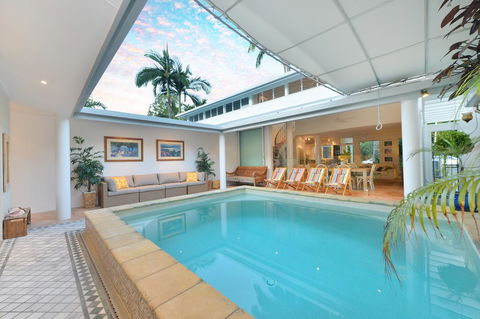 [ ANDY'S BEACH HOUSE ] - Tourism Brisbane 16