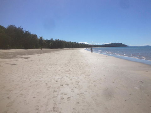 [ ANDY'S BEACH HOUSE ] - Tourism Brisbane 2