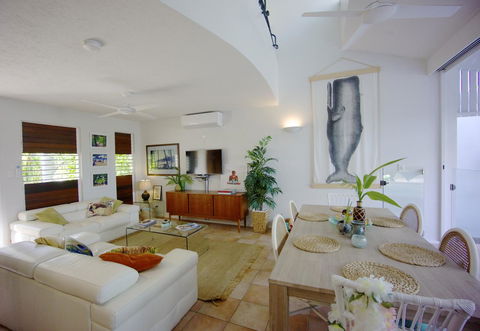 [ ANDY'S BEACH HOUSE ] - Tourism Brisbane 34