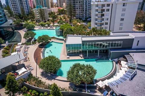 Q1 Resort & Spa - Official - Tourism Brisbane 2