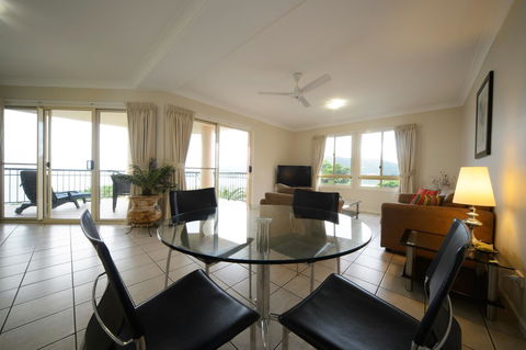 Martinique Whitsunday Resort - Tourism Brisbane 40