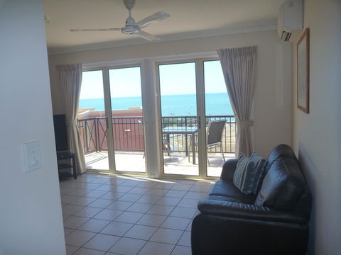Martinique Whitsunday Resort - Tourism Brisbane 43