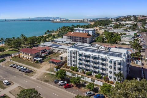 Madison Ocean Breeze Apartments - Brisbane Tourism 3