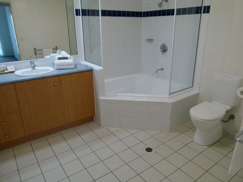 Madison Ocean Breeze Apartments - Brisbane Tourism 33