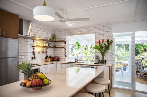 Jamaica Beach House - Tourism Brisbane 3
