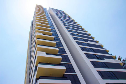 Synergy Broadbeach - Official - Brisbane Tourism 17