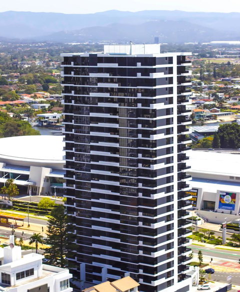 Synergy Broadbeach - Official - Brisbane Tourism 7