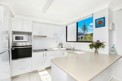 Headland Tropicana Resort - Tourism Brisbane 11